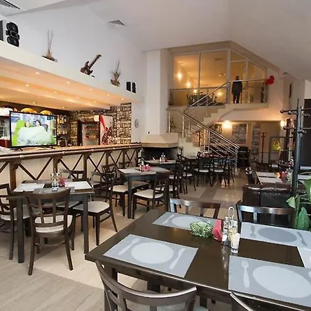 Apart Otel Laplandia 3*